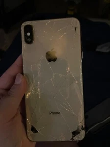 Apple iPhone XS Max - 64 GB - Silver (AT&T) (Dual SIM (SIM + eSIM)) - Picture 1 of 7