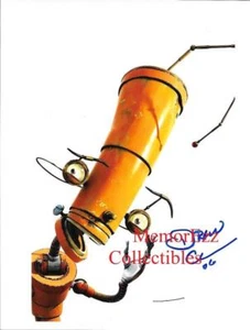 ROBOTS Drew Carey / Crank SIGNED Autographed 8x10 Color Photo - Picture 1 of 1