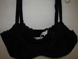 Victoria's Secret PINK Size XL BLACK Lace Adjustable Bra UNLINED/SANS DOUBLURE - Picture 1 of 6