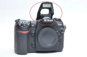 Nikon D200 10.2MP Digital SLR Camera Body 32 - Picture 1 of 3