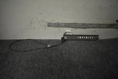 INFINITI STEP PAD REAR LEFT SIDE FACTORY OEM - Image 1 of 4