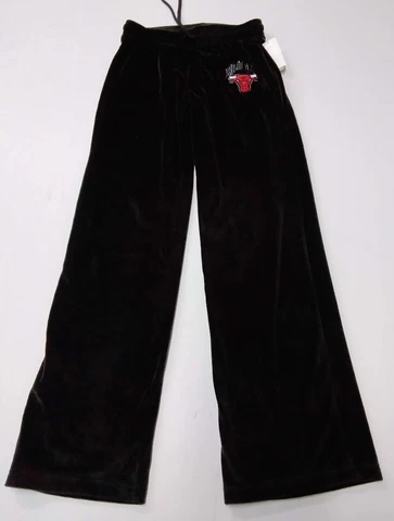 Women's NBA Chicago Bulls Velour Wide Leg Graphic Pants - Black XS Cover