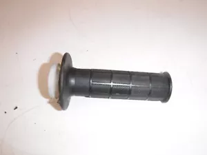 1988 kawasaki kx250 RIGHT THROTTLE GRIP and tube - Picture 1 of 4
