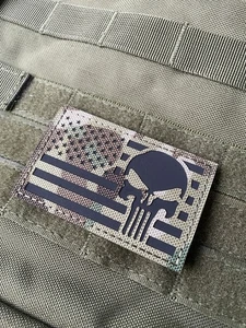 Punisher Totenkopf Infrarot IR Multicam USA Flagge Aufnäher taktischer Laser Haken Schleife - Bild 1 von 4