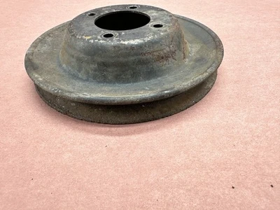 BMW E24 633CSI E28 535I E32 735I 3.2L M30 Engine Water Pump Pulley OEM #83255 - Image 1 of 4