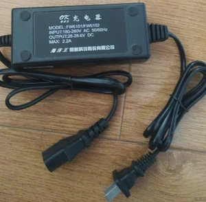 FW6101-FW6102 28V-28.8V 2.2A Charger Transformer - Afbeelding 1 van 2