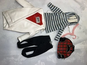 Vintage 1960's Barbie #975 Winter Holiday Outfit Coat Bag - Picture 1 of 10