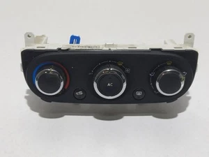 MANOPOLE COMANDO CLIMA PER RENAULT Clio Serie IV 275100037R K9KC6 (12>19) - Foto 1 di 4