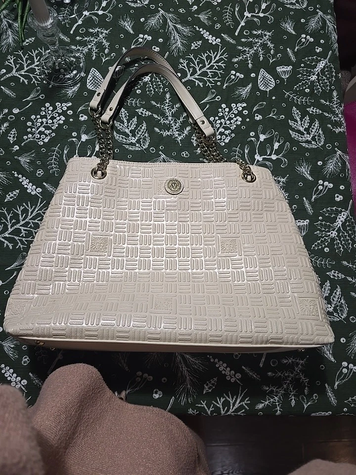 Bolso de Hombro Anne Klein Crema Imitación Cuero Cadena Dorada Talla Grande Nuevo con Etiquetas Foto 1 de 4