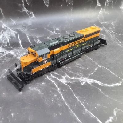 Life-Like SD45 Great Northern Hustle Muscle Diesel Engine #400-DCC HO Scale - Image 1 of 4