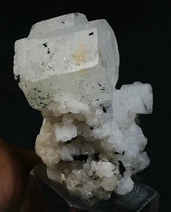 105 CARATS D-T AQUAMARINE WITH UNKNOWN INCLUSIONS AND FELDSPAR PAKISTAN, (L-40), - Picture 1 of 11