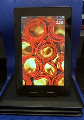 3x Amazon Fire HD 8 (7th Generation) 16GB, Wi-Fi, 8 inch -Black - Image 1 of 4