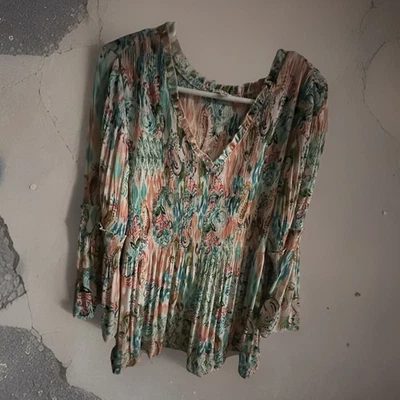 Красивая женская блузка-туника Spence со складками с V-образным вырезом с рукавами-раструбами большого размера - Изображение 1 из 4