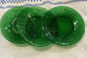 3 Anchor Hocking Sandwich Glass Custard/Butter Pats Green Vintage Plates 4.5” - Picture 1 of 3
