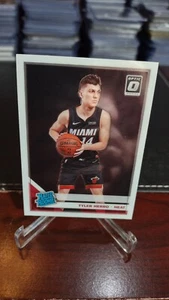 2019-20 Panini Donruss Optic Rated Rookie Tyler Herro - Picture 1 of 2