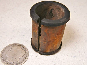 75 KAWASAKI F9 BIG HORN 350 LEFT/RIGHT HEADLIGHT MOUNTING EAR BUSHING DAMPER - Picture 1 of 6