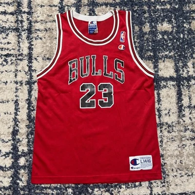 Camiseta roja vintage campeón NBA Chicago Bulls Michael Jordan #23 juvenil L 14-16 Foto 1 de 4
