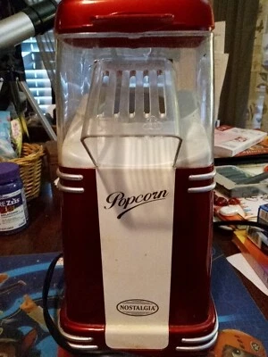 Máquina de palomitas de maíz de aire caliente Nostalgia Coca-Cola RHP310COKE, 8 tazas Foto 1 de 4