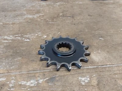 Yamaha YZF-R6 R6 2004 2003-2005 motor tracción delantera piñón engranaje Foto 1 de 4