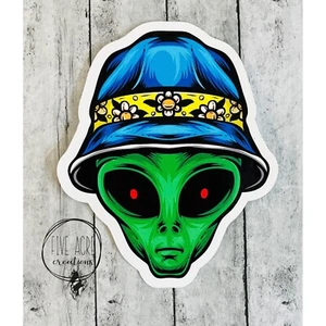 Lustiger wasserdichter wetterfester Vinyl-Aufkleber | Alien mit lustigem Hut | hochwertig - Bild 1 von 6