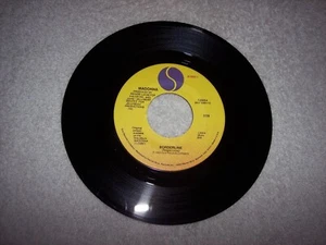 45--MADONNA--BORDERLINE / THINK OF ME #2758 - Picture 1 of 2