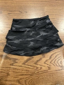 Athleta Girl Camo Lux Print Swing Skort M/8-10 - Picture 1 of 4