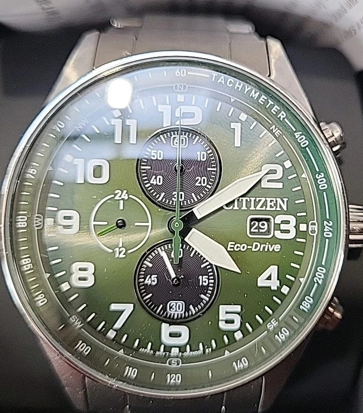 Citizen Herrenuhr Eco-Drive 32024728 – Super Titanium, 41,5 Mm, Wasserdicht 5 Bar | Mit Datumsanzeige & Austauschbarem Armband