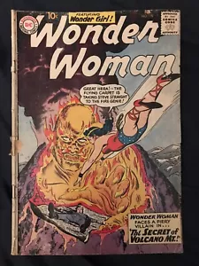 WONDER WOMAN #120 (1961) "Il segreto della montagna vulcanica"; Intorno GD- - Foto 1 di 10