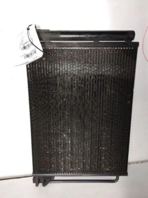 98 99 00 01 BMW 740I CONDENSADOR AC Foto 1 de 4