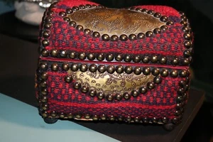 Kilim Rug Chest Turkish Box - Woven Material with Studs - Jewelry Trinkets - Picture 1 of 8