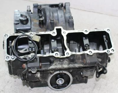 1987 YAMAHA FZ700 ENGINE MOTOR CRANKCASE CRANK CASES BLOCK - Изображение 1 из 4