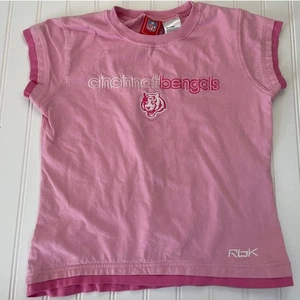 NFL Cincinnati Bengals Embroidered Pink T Shirt - Size Girl's Large 12/14 - Picture 1 of 6