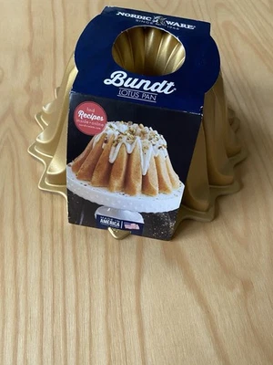 Nordic Ware Backform Guglhupf Lotus Pan NEU mit OVP - Bild 1 von 4