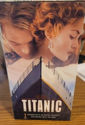 Titanic (1998 VHS box set-2 tapes total). VHS tapes in good condition. - Image 1 of 4