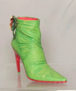 Rare Just The Right Shoe "Winter Rose" Collectible Home/Office Decor Figurine - Picture 1 of 14