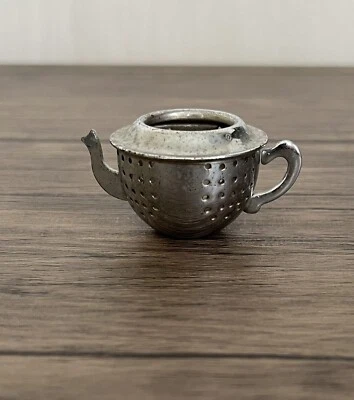 Vintage Teapot Shaped Tea Leaf Infuser (No Lid or Chain) - Image 1 of 4
