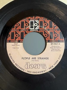 The Doors "People Are Strange" 45 on ELEKTRA Label...60s Psych Rock TESTED VG+ - Picture 1 of 2
