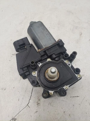 Motor ventana eléctrica conductor modelo delantero VIN A 8º dígito compatible con 96-98 AUDI A6 1448347 Foto 1 de 4