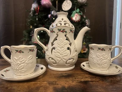 PartyLite Marfil y Oro Tetera 2 Tazas de Té y Platillos Candelabro Set Navidad Foto 1 de 4