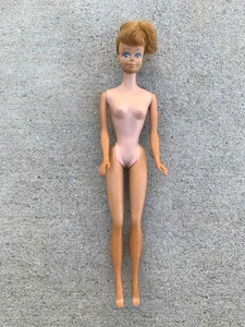 De colección. Muñeca Barbie Midge años 60 con pelo rubio, ojos azules, pecas Japón a pie - Imagen 1 de 18