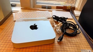 2023 Apple Mac Mini - M2 3.49GHz - 8GB RAM - 256GB SSD - Picture 1 of 12