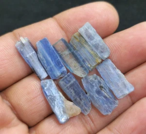 43 Krt exquisite blaue Kyanit rohe Scherben 9 Stck. Lot Größe 16-20 mm lose Edelsteine - Bild 1 von 8