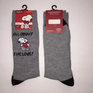 Adult Peanuts Snoopy Valentines All About The Love Crew Socks Size 10-13 - Picture 1 of 1