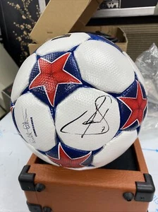Balón de fútbol voit firmado por raúl gonzález nasl 2015 balón oficial partido - Imagen 1 de 6