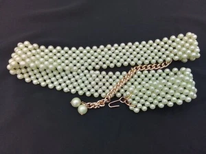 27 + 8" EXT VINTAGE HIPPY WAIST BELT MINT GREEN FAUX PEARL BEADED HOBO 1960S ERA - Picture 1 of 13