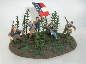 OLD NORTH WEST ACW02 GRIM HARVEST CONFEDERATE INFANTRY CHARGING IN CORN FIELD - Picture 1 of 7