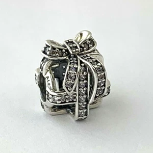 Authentic PANDORA All Wrapped Up Sterling Silver Charm, 791766CZ, New - Picture 1 of 2