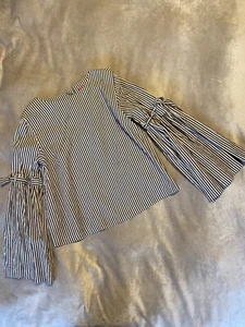catherine malandrino striped gray and white bell sleeve shirt With Bows - Picture 1 of 10