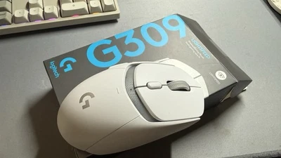 Logitech G309 Lightspeed Wireless Mouse Lightweight Hero 25K Sensor, 86g - White - Image 1 of 4