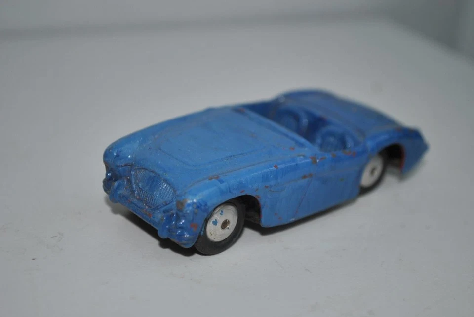 CORGI TOYS - AUSTIN HEALEY SPORTS - TO RESTORE - Image 1 of 1